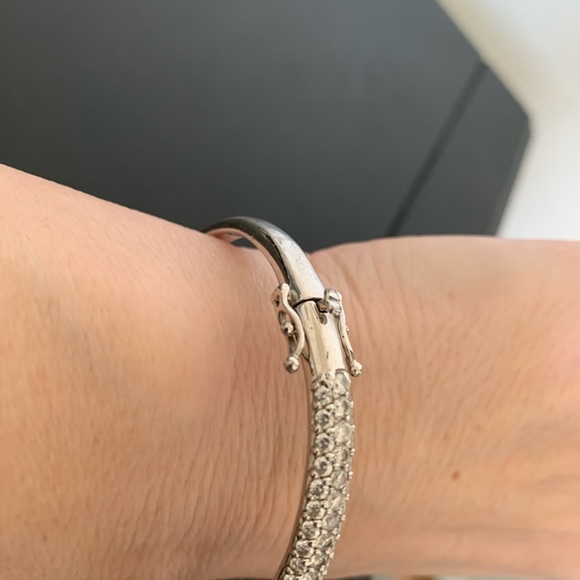 SILVER RHINESTONE BANGLE BRACELET - Picture 4 of 5